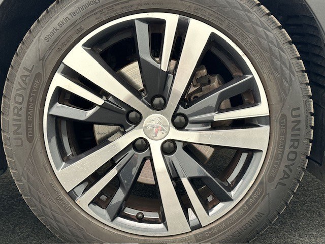 RABLJENO VOZILO PEUGEOT 3008 ALLURE 1,5 HDI Mehanički mjenjač DIESEL 100228