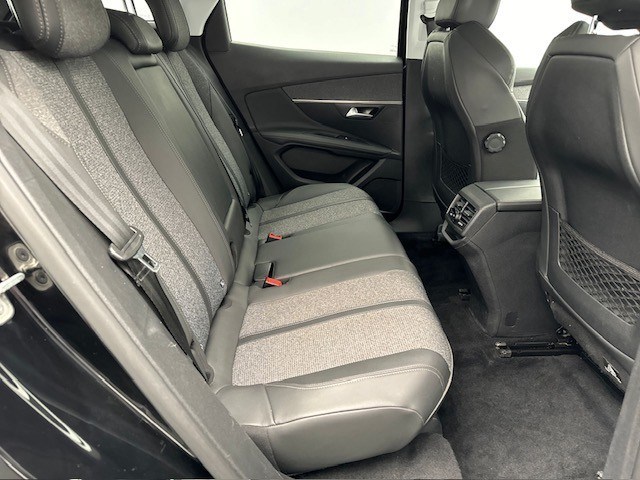 RABLJENO VOZILO PEUGEOT 3008 ALLURE 1,5 HDI Mehanički mjenjač DIESEL 100228