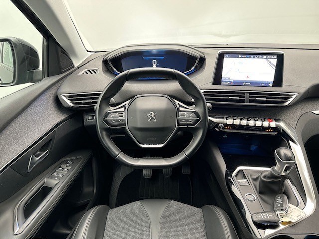 RABLJENO VOZILO PEUGEOT 3008 ALLURE 1,5 HDI Mehanički mjenjač DIESEL 100228