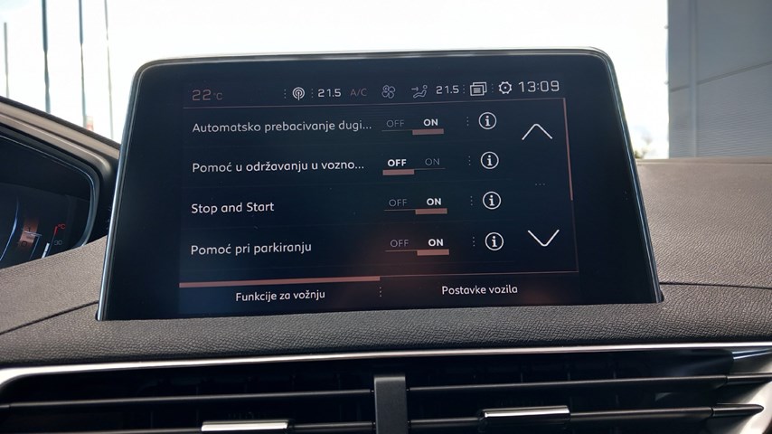 RABLJENO VOZILO PEUGEOT 3008 GT LINE Mehanički mjenjač BENZIN 65717