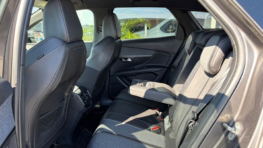 RABLJENO VOZILO PEUGEOT 3008 PURETECH GT 1,2 Mehanički mjenjač BENZIN 65772