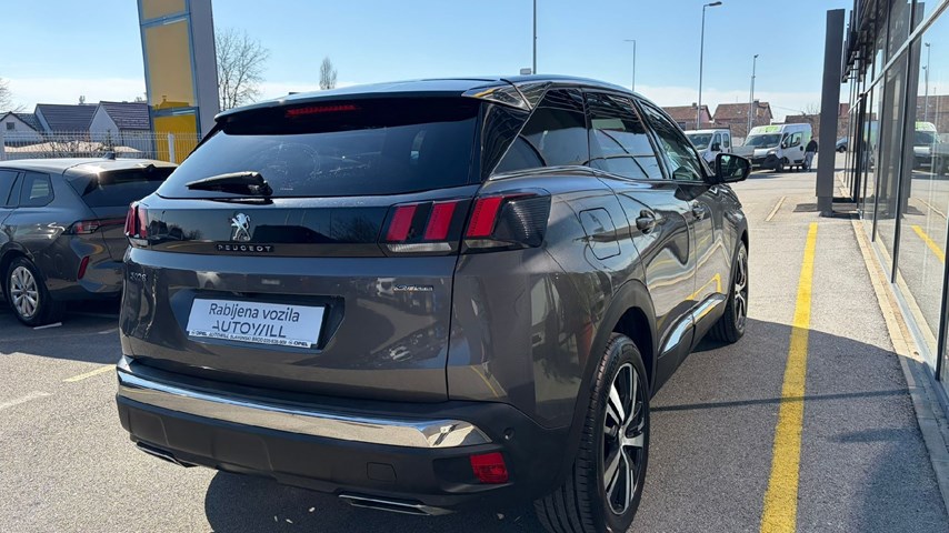 RABLJENO VOZILO PEUGEOT 3008 PURETECH GT 1,2 Mehanički mjenjač BENZIN 65772