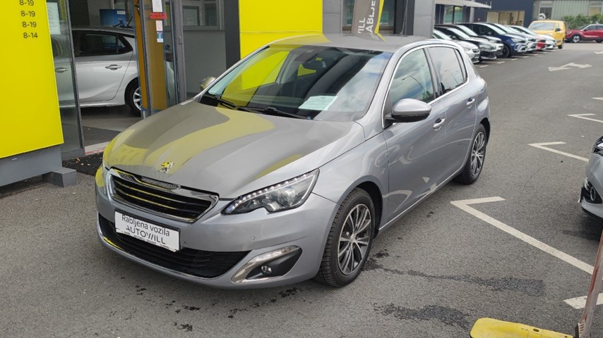 RABLJENO VOZILO PEUGEOT 308 1,6 HDI Mehanički mjenjač DIESEL 223897