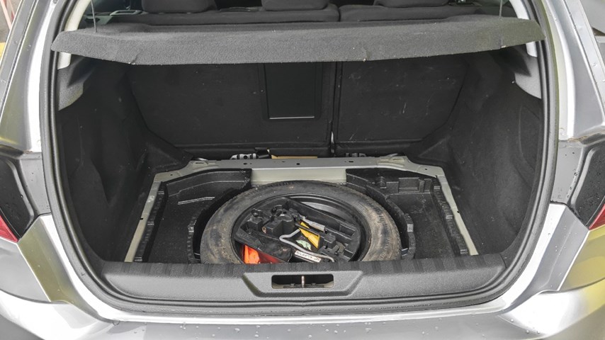 RABLJENO VOZILO PEUGEOT 308 1,6 HDI Mehanički mjenjač DIESEL 223897