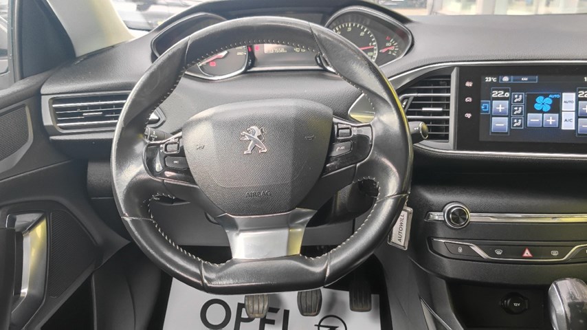 RABLJENO VOZILO PEUGEOT 308 1,6 HDI Mehanički mjenjač DIESEL 223897