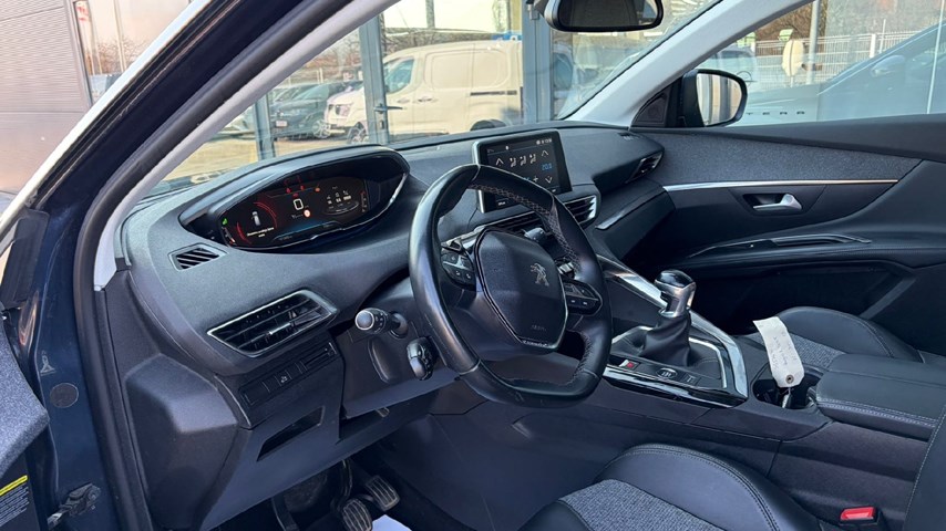RABLJENO VOZILO PEUGEOT 5008 1,5 HDI ALLURE BUSINESS Mehanički mjenjač DIESEL 65777