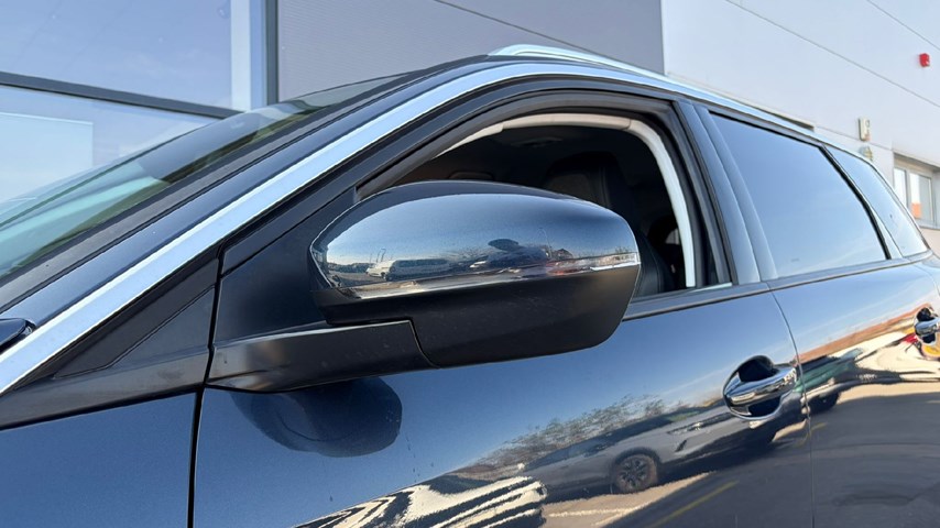 RABLJENO VOZILO PEUGEOT 5008 1,5 HDI ALLURE BUSINESS Mehanički mjenjač DIESEL 65777