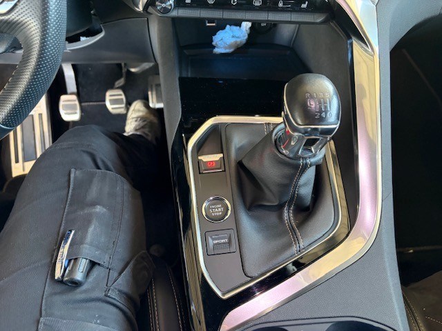RABLJENO VOZILO PEUGEOT 5008 GT 1,5 HDI Mehanički mjenjač DIESEL 100236