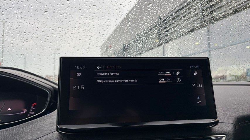 RABLJENO VOZILO PEUGEOT 5008 GT 1,5 HDI Mehanički mjenjač DIESEL 100236