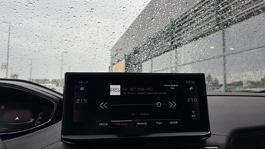 RABLJENO VOZILO PEUGEOT 5008 GT 1,5 HDI Mehanički mjenjač DIESEL 100236