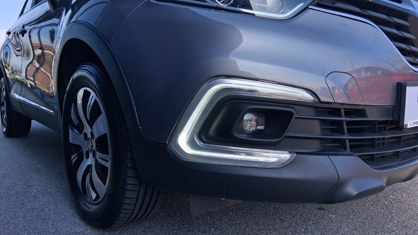 RABLJENO VOZILO RENAULT CAPTUR 0,9 Tce 90 ZEN Mehanički mjenjač BENZIN 224254