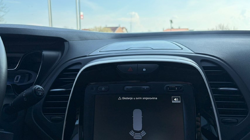 RABLJENO VOZILO RENAULT CAPTUR 0,9 Tce 90 ZEN Mehanički mjenjač BENZIN 224254