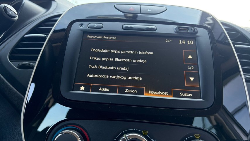 RABLJENO VOZILO RENAULT CAPTUR 0,9 Tce 90 ZEN Mehanički mjenjač BENZIN 224254