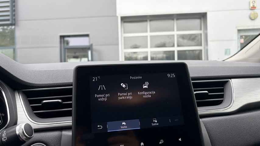 RABLJENO VOZILO RENAULT CAPTUR 1,0 Mehanički mjenjač BENZIN 65794