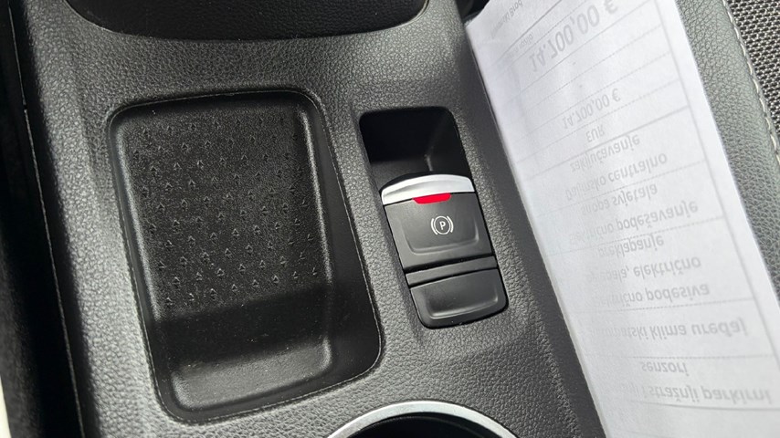 RABLJENO VOZILO RENAULT CAPTUR 1,0 Mehanički mjenjač BENZIN 65794