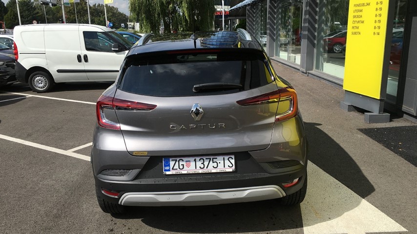 RABLJENO VOZILO RENAULT CAPTUR 1,0 TCE LIMITED Mehanički mjenjač BENZIN 223336