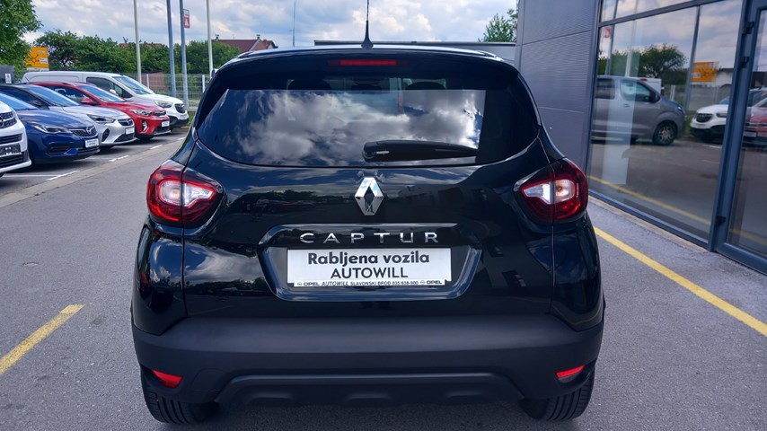 RABLJENO VOZILO RENAULT CAPTUR 1,5 DCI Mehanički mjenjač DIESEL 65732