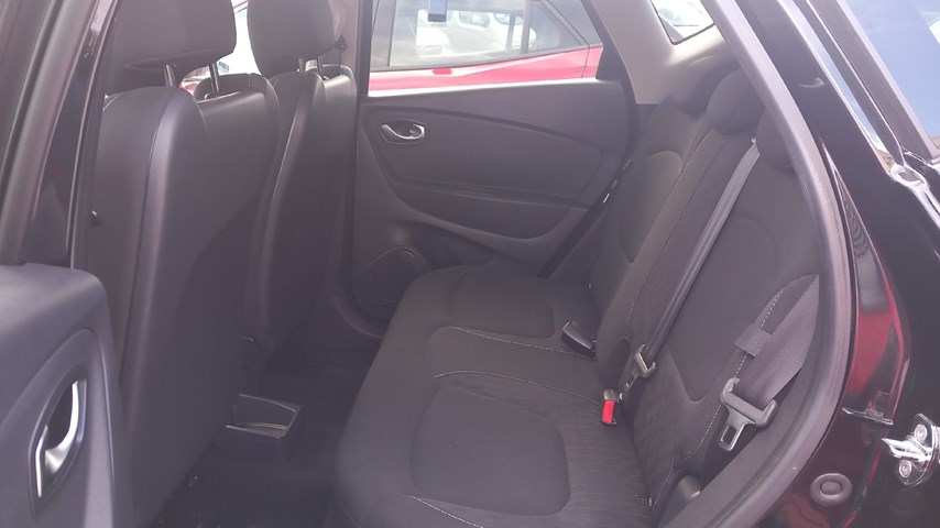 RABLJENO VOZILO RENAULT CAPTUR 1,5 DCI Mehanički mjenjač DIESEL 65732