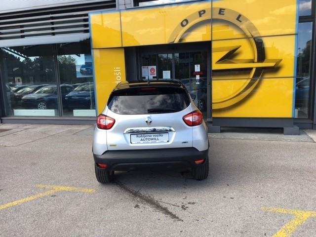 RABLJENO VOZILO RENAULT CAPTUR DCI 90 ENERGY INTENS Mehanički mjenjač DIESEL 222662