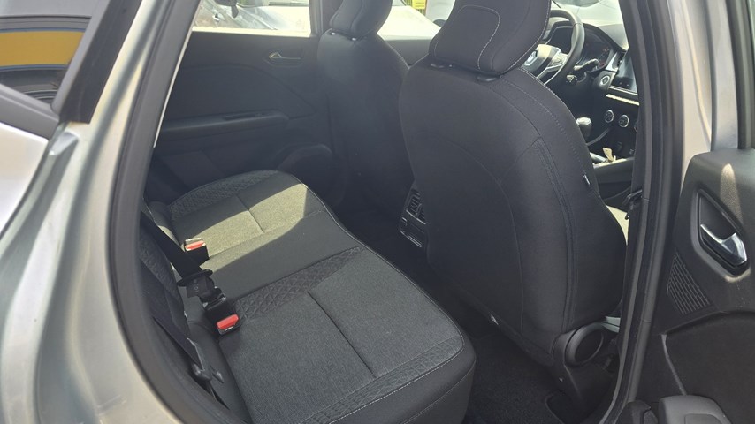 RABLJENO VOZILO RENAULT CAPTUR EVOLUTION 1,0 TCe Mehanički mjenjač BENZIN 100209
