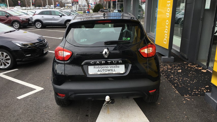 RABLJENO VOZILO RENAULT CAPTUR TCE 90 ENERGY EXPRESSION Mehanički mjenjač BENZIN 222846