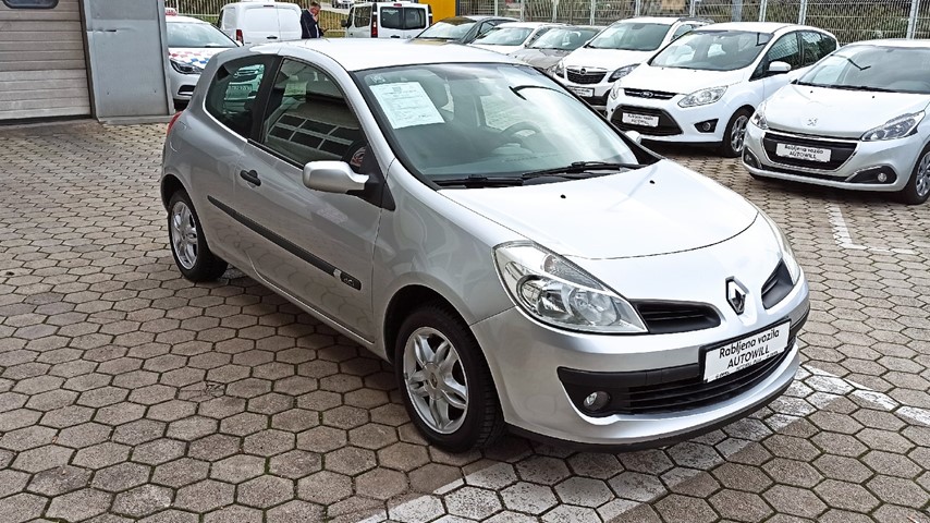 RABLJENO VOZILO RENAULT CLIO 1,5 DCI DIESEL 27199