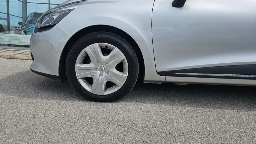 RABLJENO VOZILO RENAULT CLIO 1,5 DCI Mehanički mjenjač DIESEL 224416