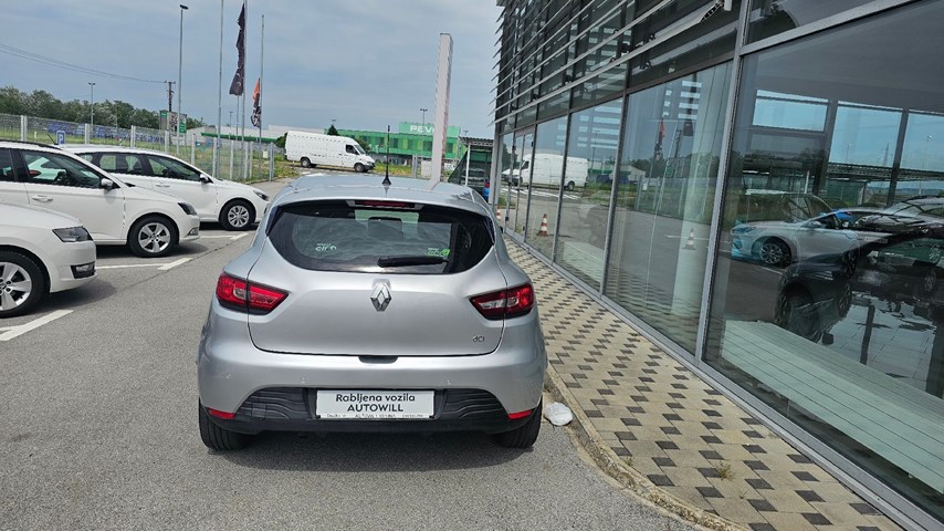 RABLJENO VOZILO RENAULT CLIO 1,5 DCI Mehanički mjenjač DIESEL 224416