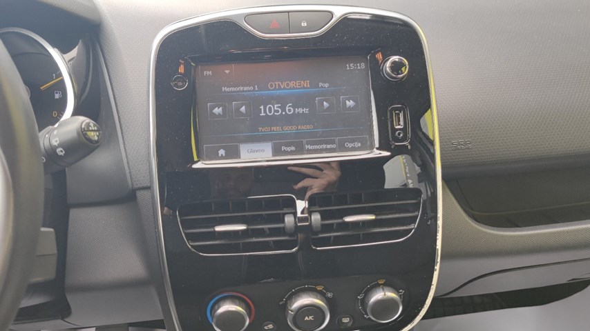RABLJENO VOZILO RENAULT CLIO 1,5 DCI Mehanički mjenjač DIESEL 224311