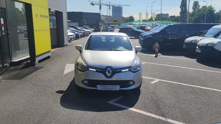RABLJENO VOZILO RENAULT CLIO 1,5 DCI Mehanički mjenjač DIESEL 224416