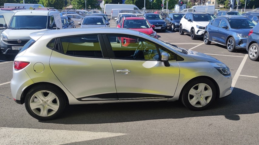 RABLJENO VOZILO RENAULT CLIO 1,5 DCI Mehanički mjenjač DIESEL 224416