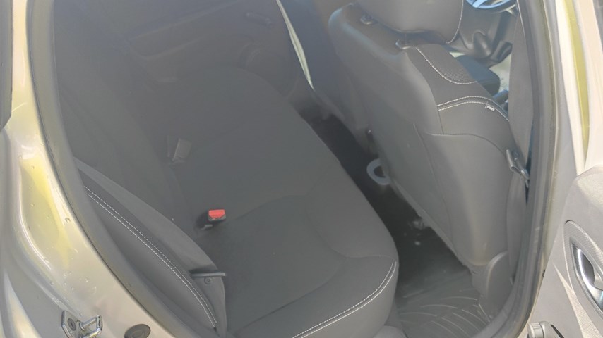 RABLJENO VOZILO RENAULT CLIO 1,5 DCI Mehanički mjenjač DIESEL 224416