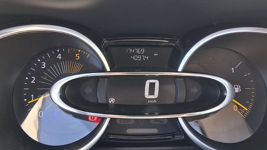 RABLJENO VOZILO RENAULT CLIO 1,5 DCI Mehanički mjenjač DIESEL 224416