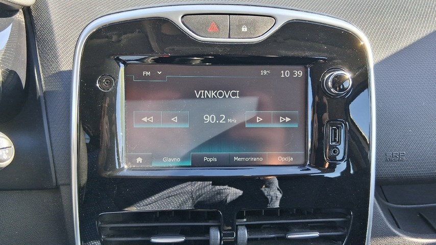 RABLJENO VOZILO RENAULT CLIO 1,5 DCI Mehanički mjenjač DIESEL 224416