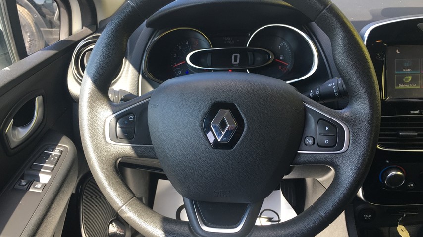 RABLJENO VOZILO RENAULT CLIO DCI 90 ENERGY INTENS Mehanički mjenjač DIESEL 223233