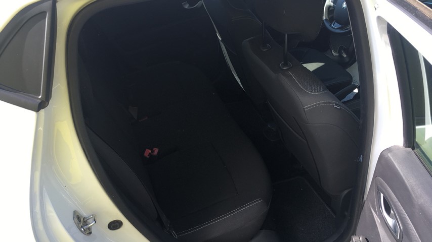 RABLJENO VOZILO RENAULT CLIO DCI 90 ENERGY INTENS Mehanički mjenjač DIESEL 223234