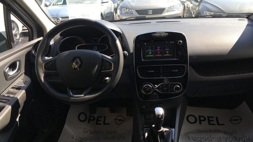 RABLJENO VOZILO RENAULT CLIO GRANDTOUR DCI 90 INTENS DIESEL 222737