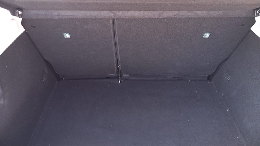 RABLJENO VOZILO RENAULT CLIO LIMITED TCE 90 Mehanički mjenjač BENZIN 224098