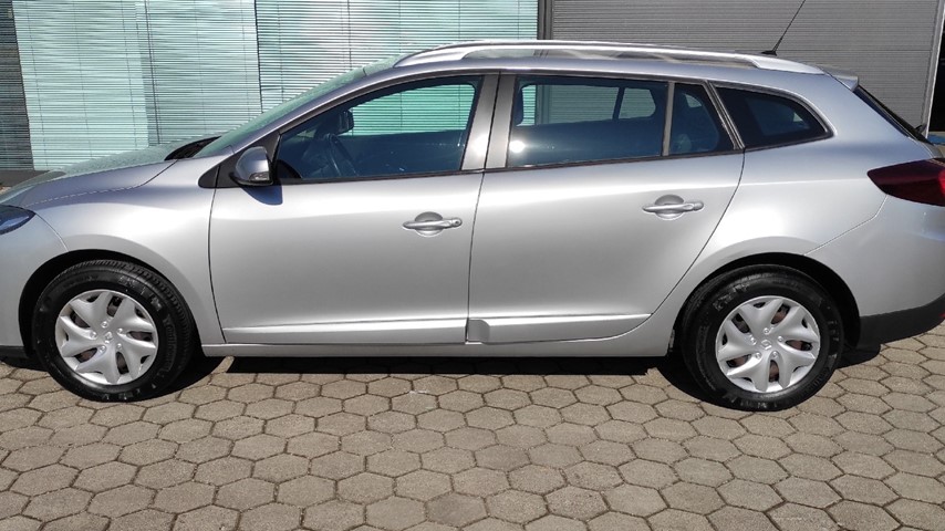 RABLJENO VOZILO RENAULT MEGANE 1,5 DCI DIESEL 27223