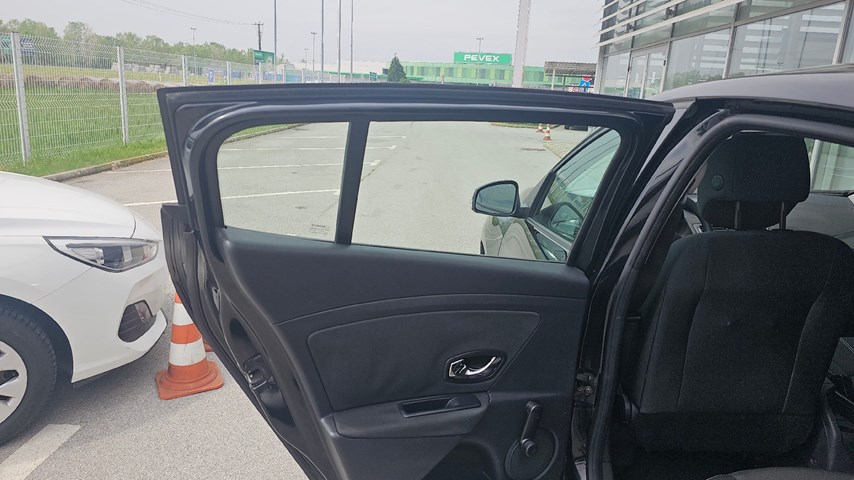 RABLJENO VOZILO RENAULT MEGANE 1,5 DCI Mehanički mjenjač DIESEL 224676