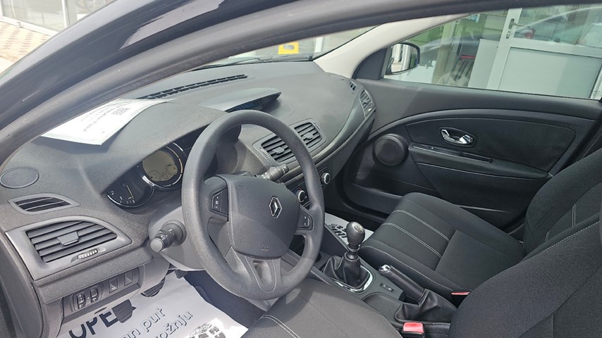 RABLJENO VOZILO RENAULT MEGANE 1,5 DCI Mehanički mjenjač DIESEL 224676