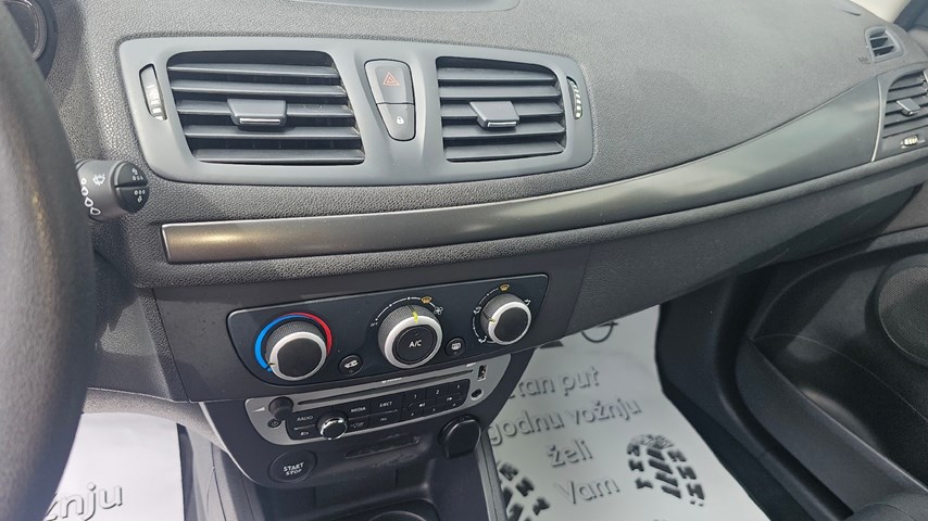 RABLJENO VOZILO RENAULT MEGANE 1,5 DCI Mehanički mjenjač DIESEL 224676