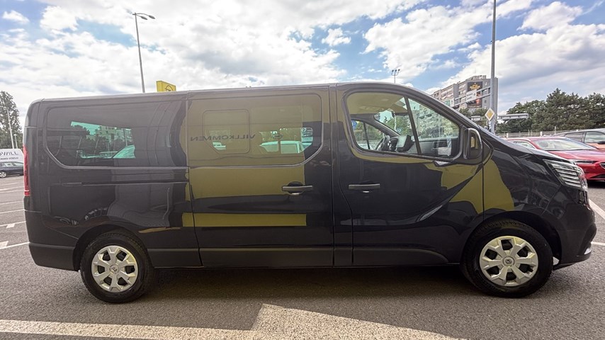 RABLJENO VOZILO RENAULT TRAFIC 2,0 DCI GRAND INTENS Mehanički mjenjač DIESEL 224611