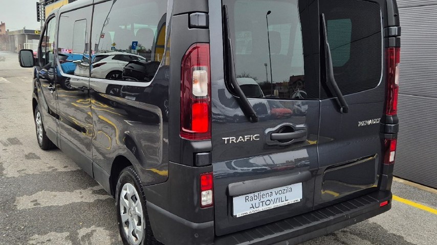 RABLJENO VOZILO RENAULT TRAFIC 2,0 DCI GRAND ZEN Mehanički mjenjač DIESEL 224609