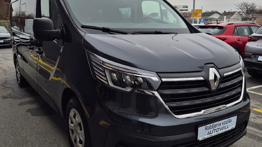 RABLJENO VOZILO RENAULT TRAFIC 2,0 DCI GRAND ZEN Mehanički mjenjač DIESEL 224609