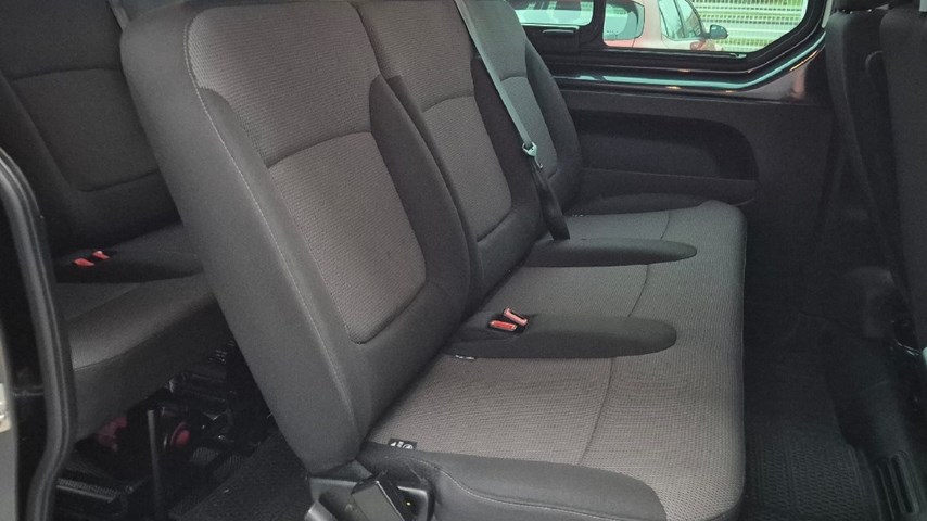 RABLJENO VOZILO RENAULT TRAFIC 2,0 DCI GRAND ZEN Mehanički mjenjač DIESEL 224609