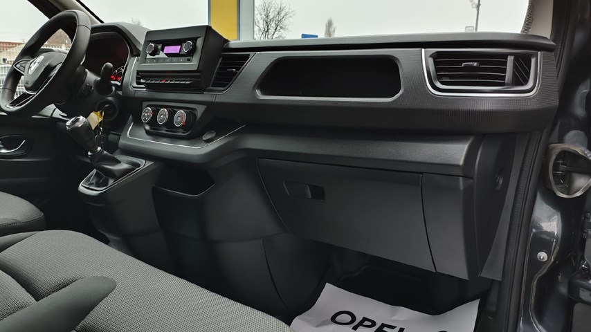 RABLJENO VOZILO RENAULT TRAFIC 2,0 DCI GRAND ZEN Mehanički mjenjač DIESEL 224609