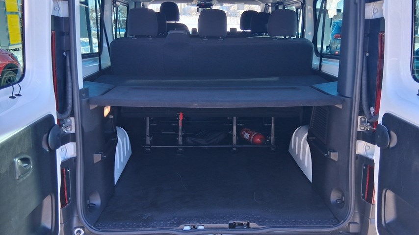 RABLJENO VOZILO RENAULT TRAFIC 2,0 DCI GRAND ZEN Mehanički mjenjač DIESEL 224605