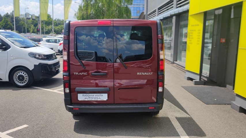 RABLJENO VOZILO RENAULT TRAFIC 2,0 DCI GRAND ZEN Mehanički mjenjač DIESEL 224610
