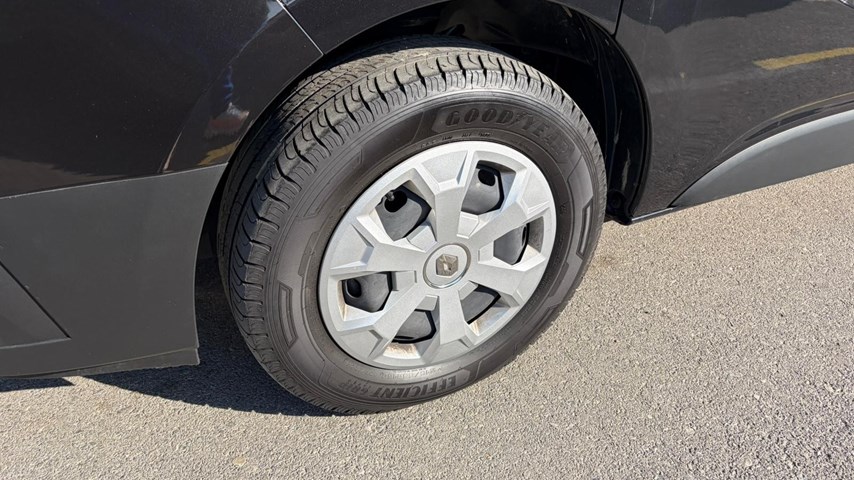 RABLJENO VOZILO RENAULT TRAFIC 2,0 DCI ZEN Mehanički mjenjač DIESEL 224608